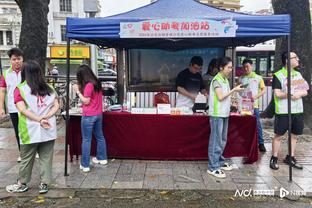 曼城官方晒欧冠对阵皇马海报：格拉利什&贝林厄姆以手办形象出镜